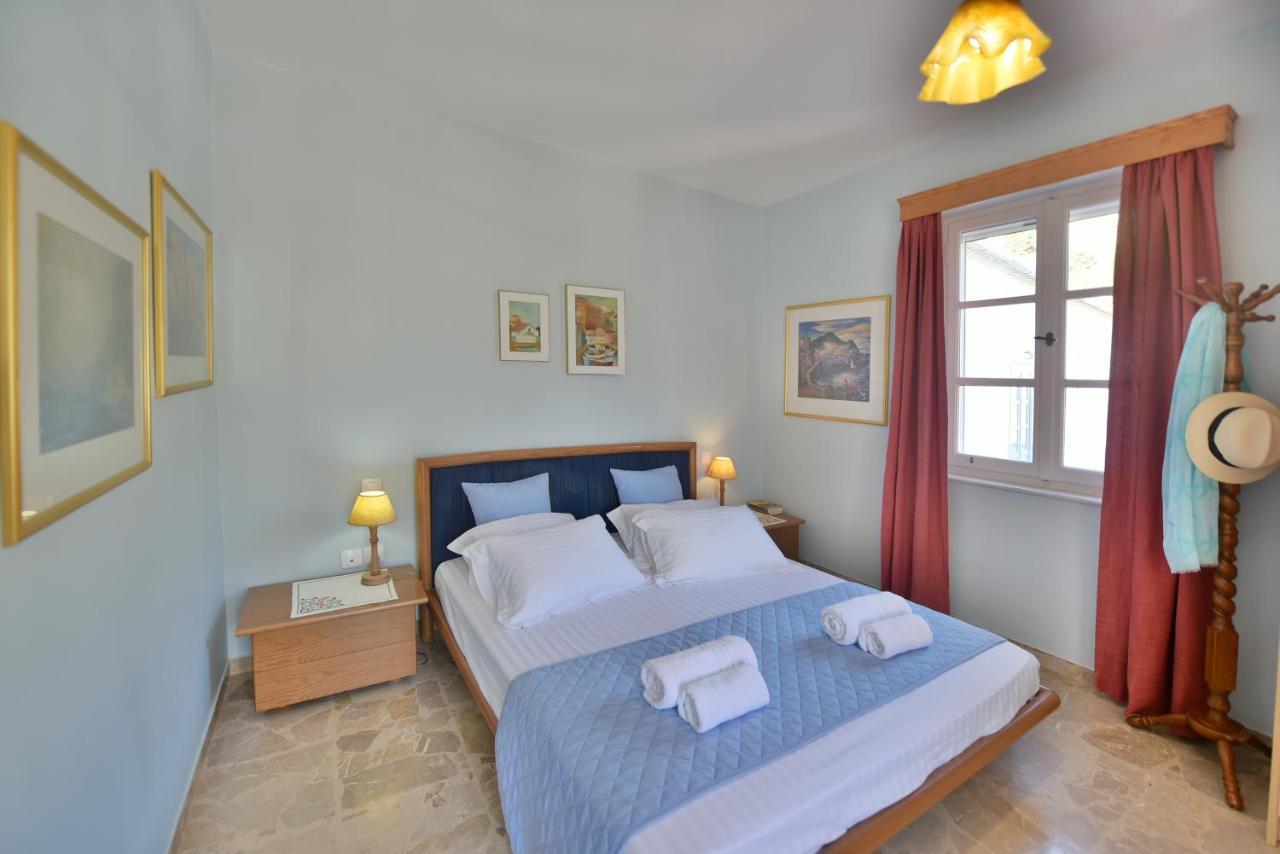 Feel At Home - Family House In Hydra Exterior foto